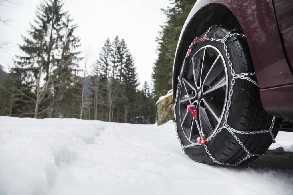 Pneus d’hiver et chaînes : un gage de&nbsp;sécurité