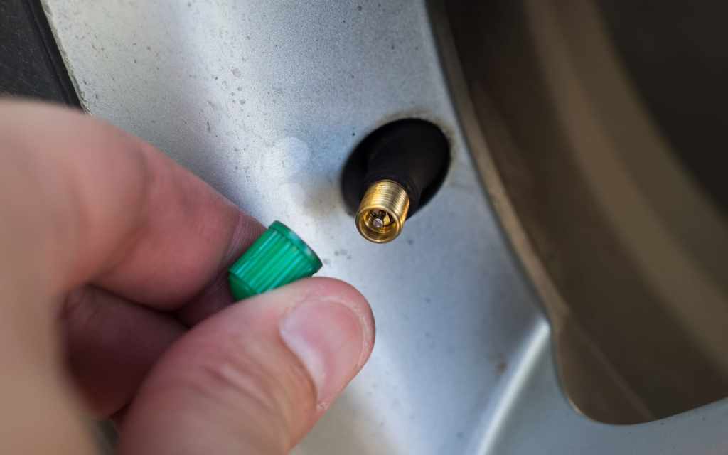 Faire le gonflage des pneus à&nbsp;l&rsquo;azote